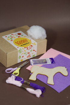 კერვის DIY ყუთი - ცხენი