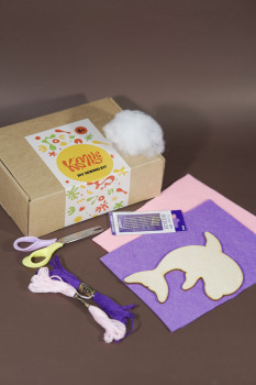 კერვის DIY ყუთი - დელფინი