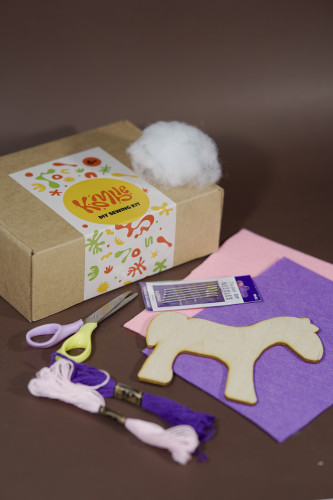 კერვის DIY ყუთი - ცხენი